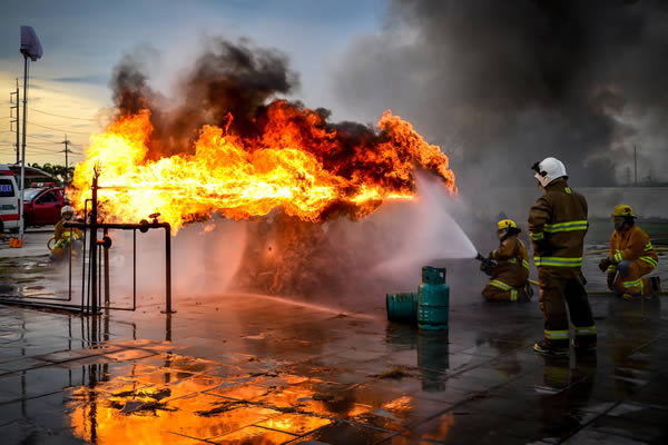 Fuego y explosiones en el trabajo